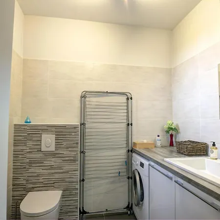 Spacieux Moderne Avec Wifi Et Terrasse Venkovský dům