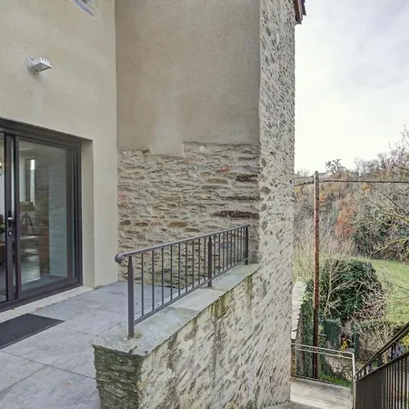 Spacieux Moderne Avec Wifi Et Terrasse *